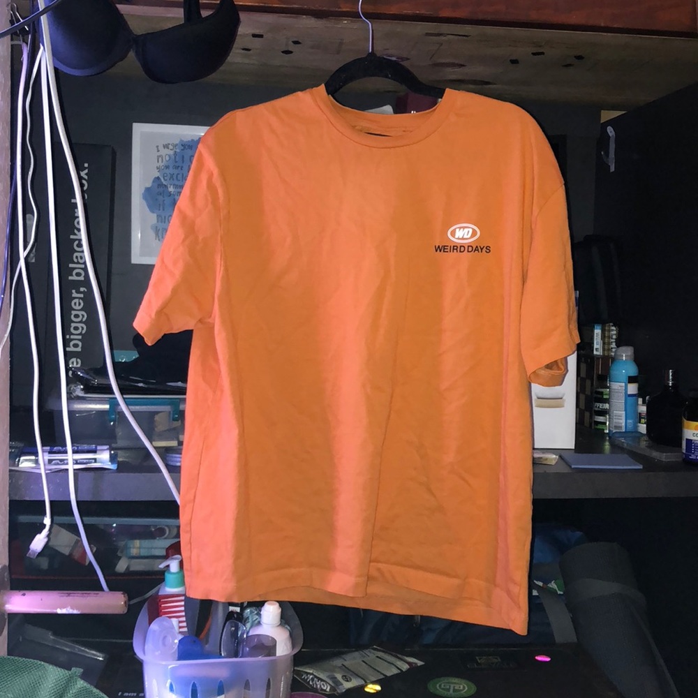Bershka- Weird Days shirt